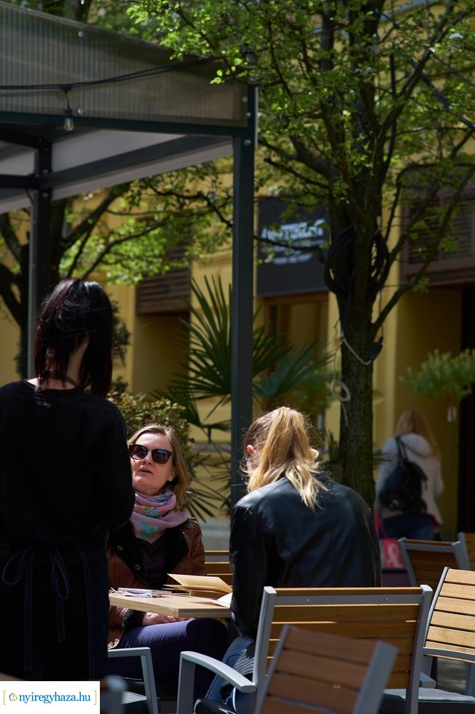 Terasznyitás 20210424