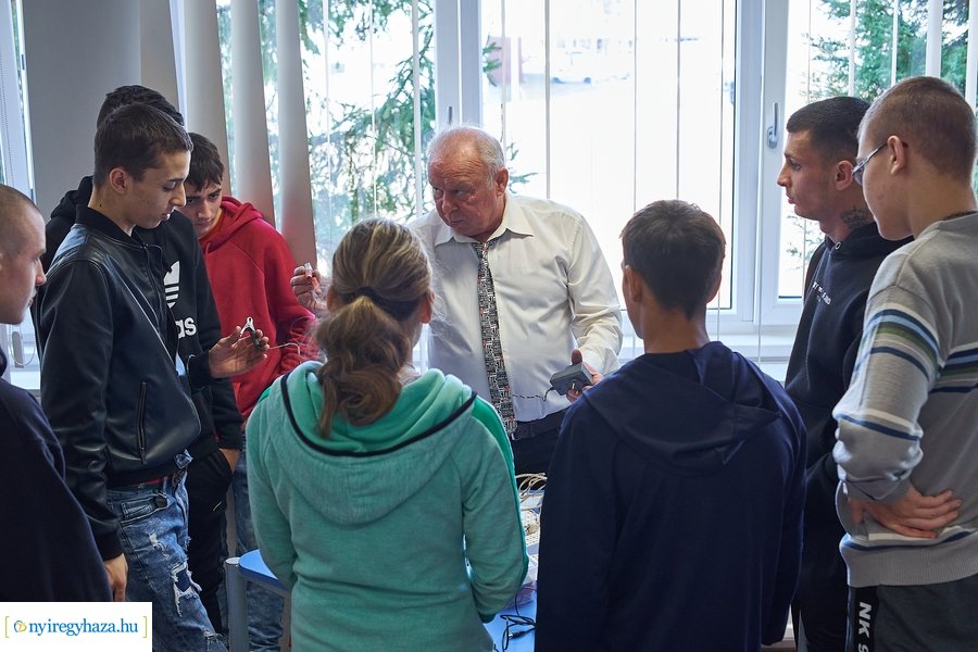 Terem átadó a Bencs iskolában