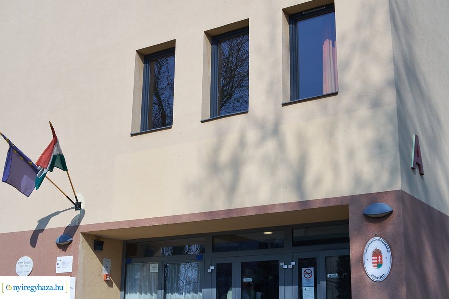 Terem átadó a Bencs iskolában