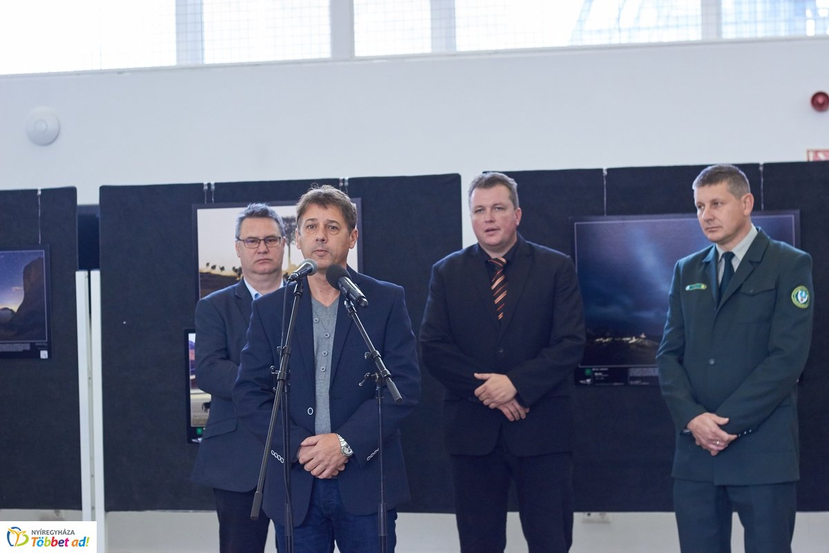 Természetfotó kiállítás a kulturális központban
