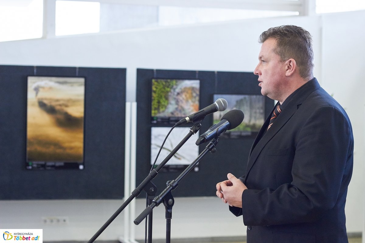 Természetfotó kiállítás a kulturális központban