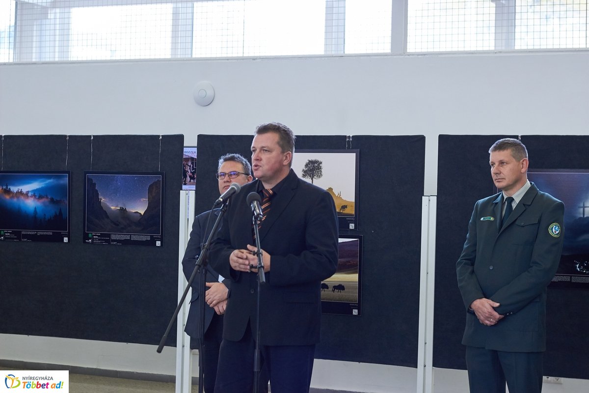 Természetfotó kiállítás a kulturális központban