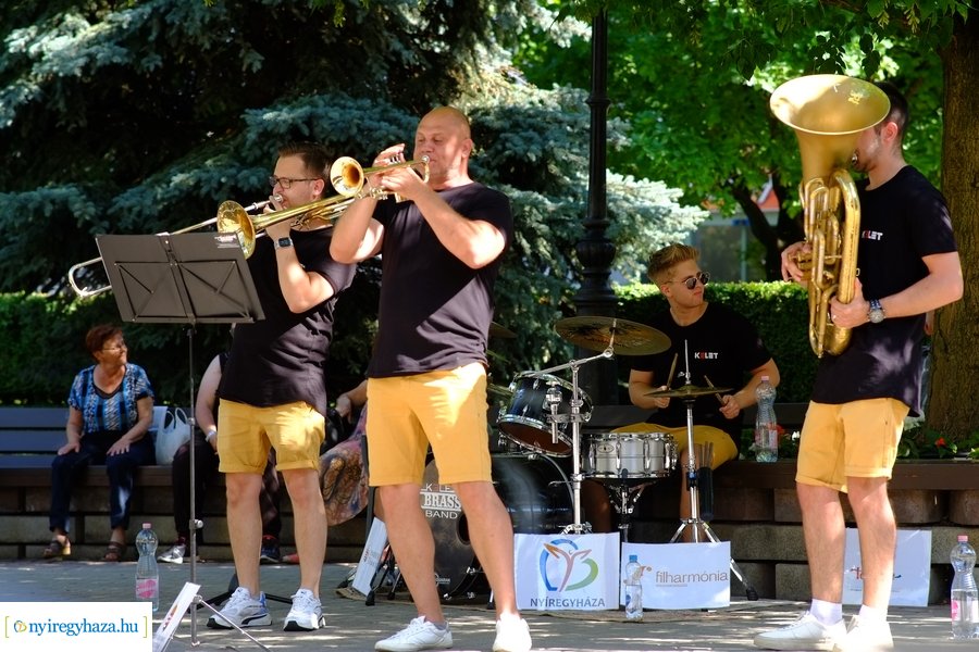 Térzene - Kelet Brass Band