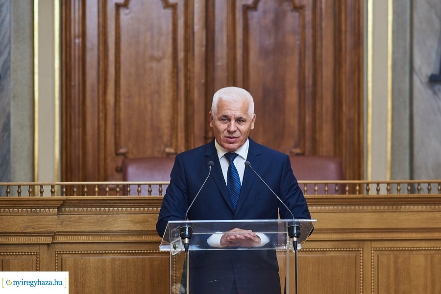 Testvérvárosi találkozó a Városházán 2021