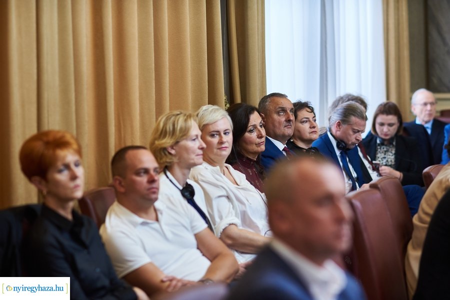 Testvérvárosi találkozó a Városházán 2021