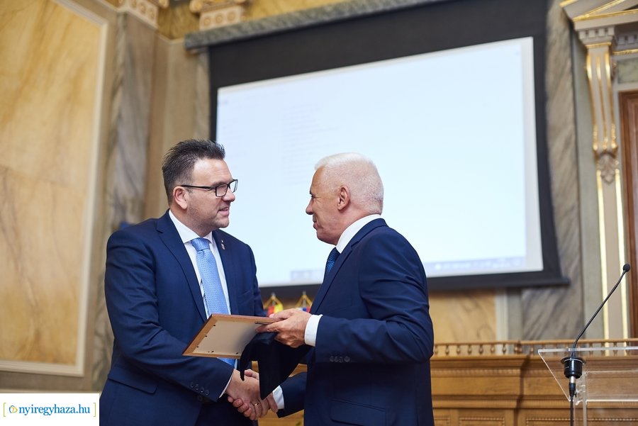 Testvérvárosi találkozó a Városházán 2021