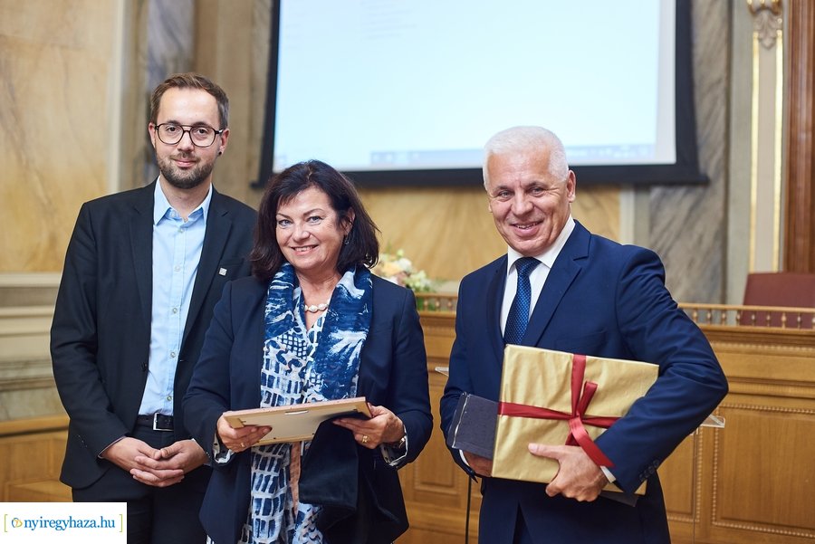 Testvérvárosi találkozó a Városházán 2021