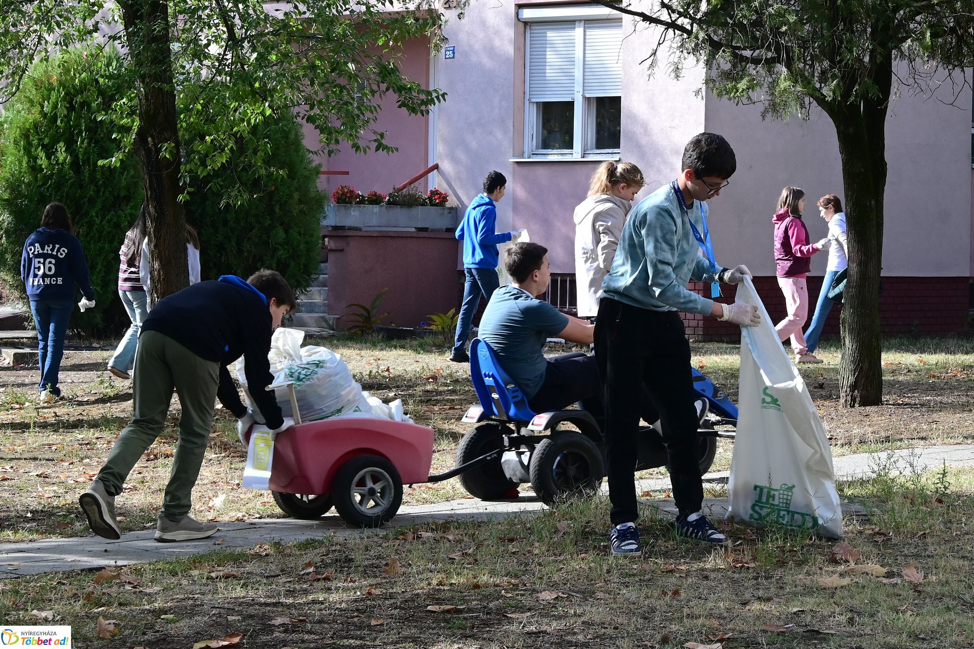 TeSzedd! akció - Gárdonyisok összefogása a tisztább Hímesért
