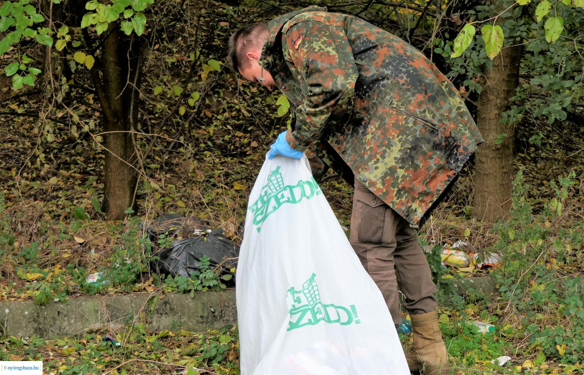 TeSzedd! Szemetet szedtek az egyetemen