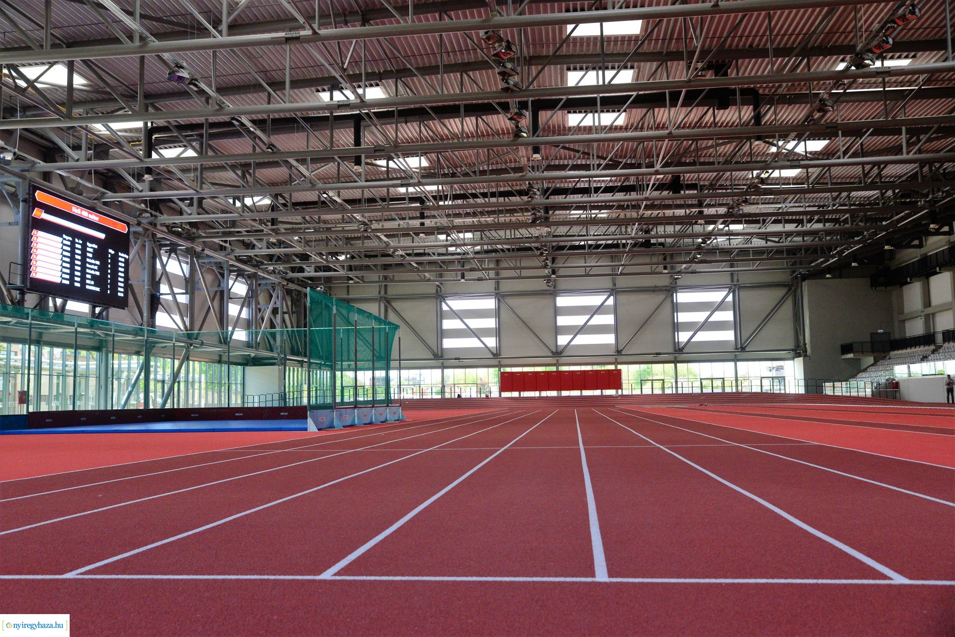 Tesztelik az Atlétikai Centrumot