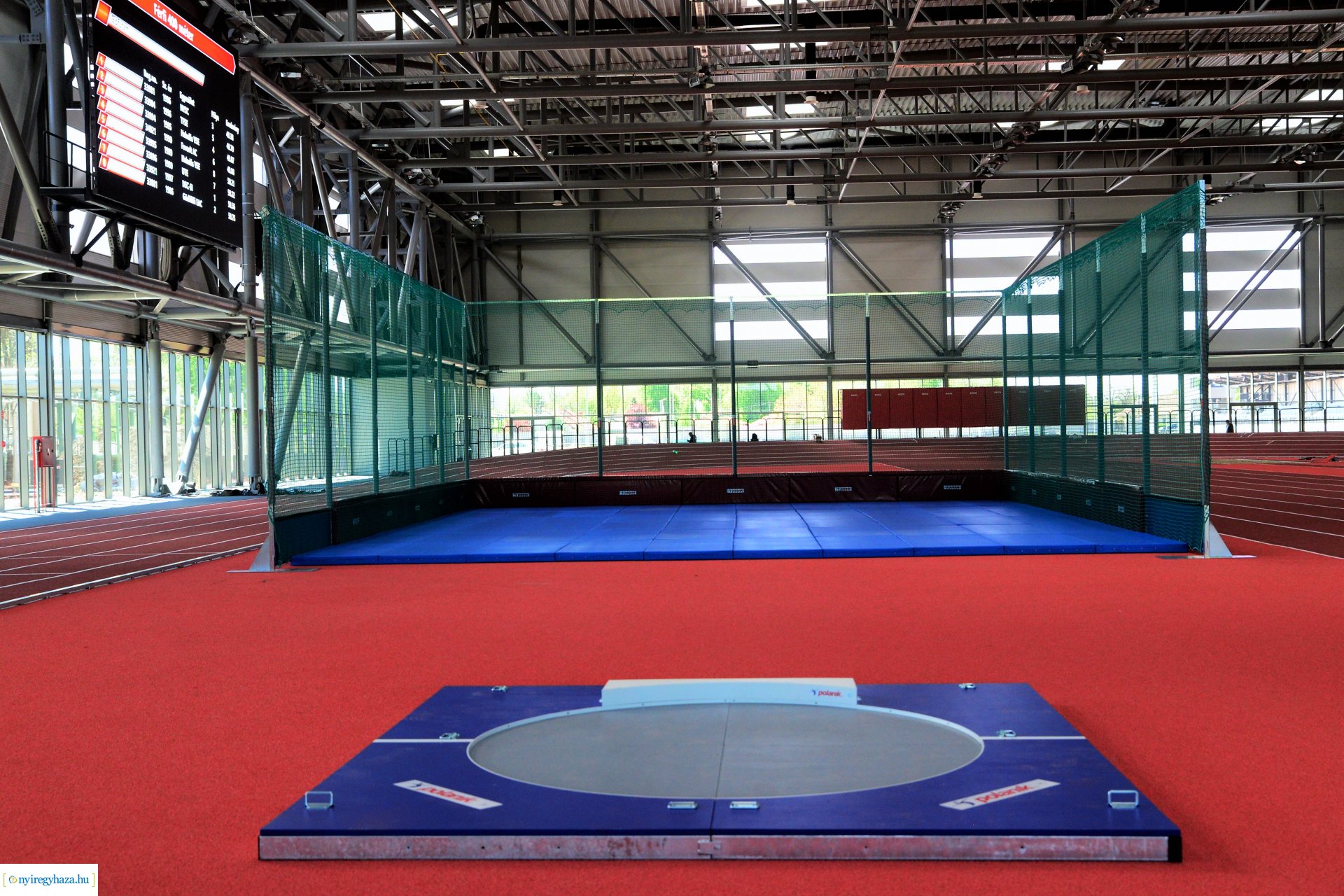 Tesztelik az Atlétikai Centrumot