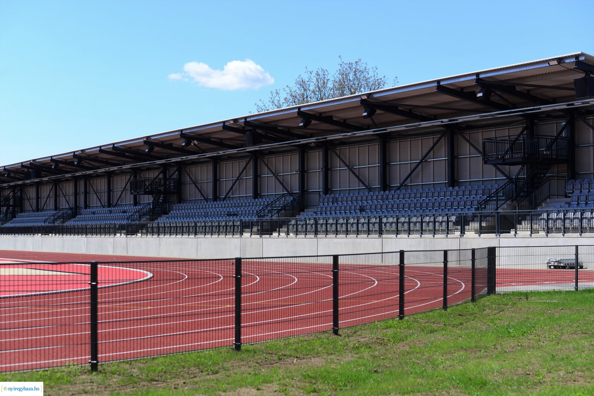 Tesztelik az Atlétikai Centrumot