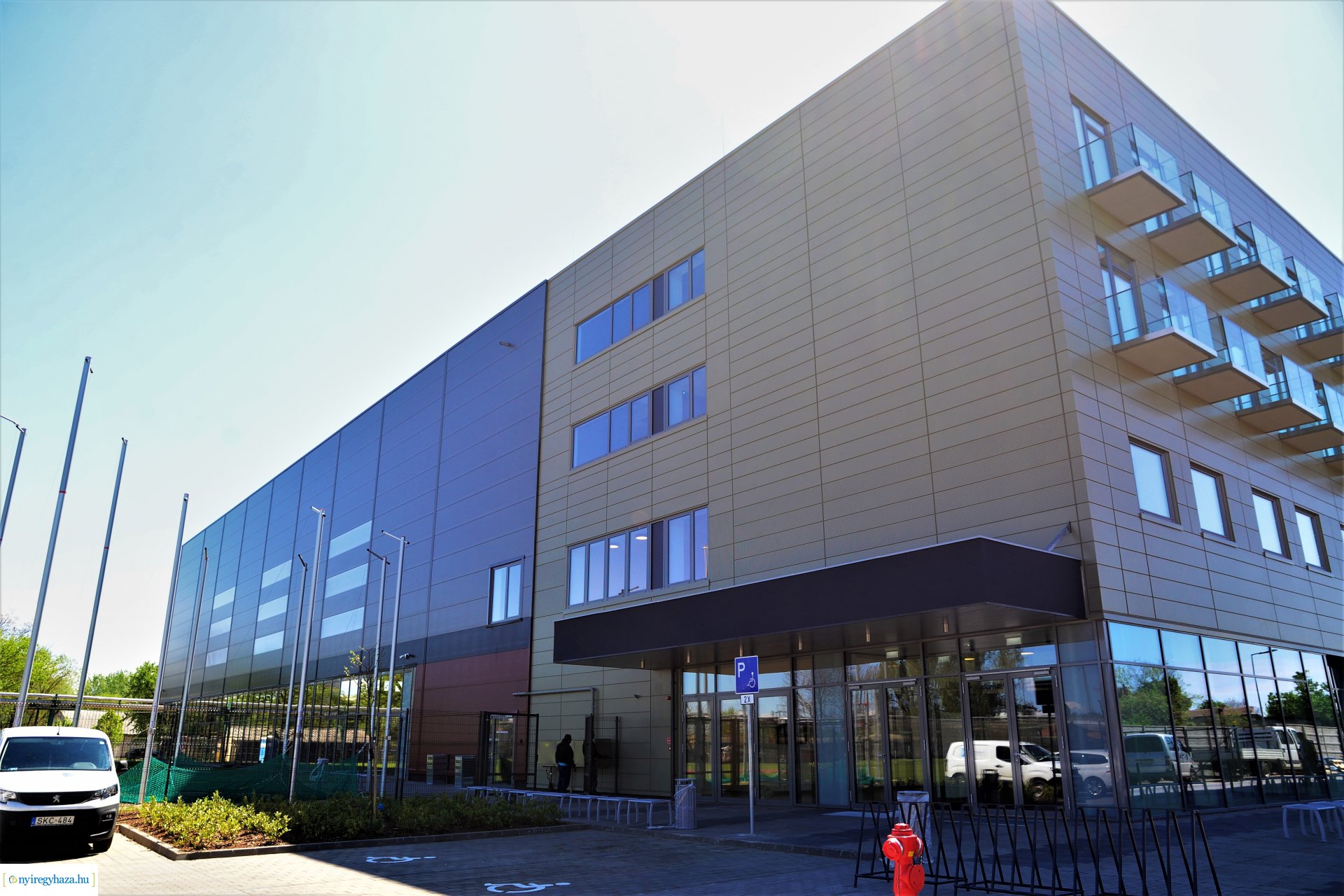 Tesztelik az Atlétikai Centrumot