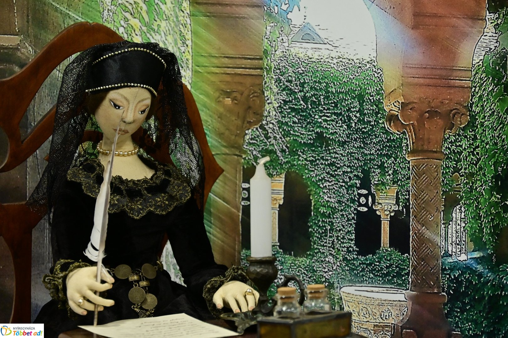 Textilbaba kiállítás a Kállay Házban 2025 novemberében