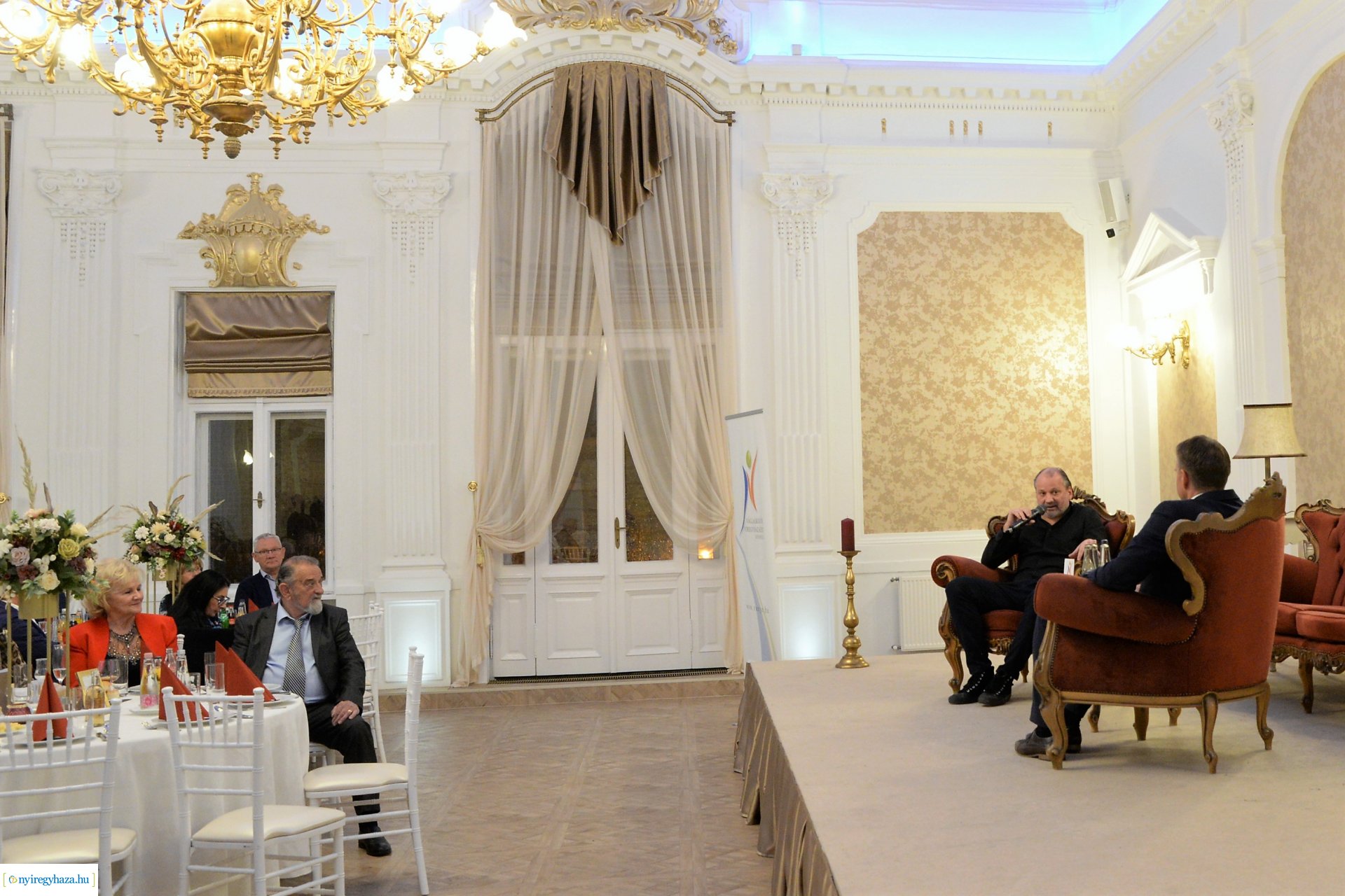 Thuróczy Szabolcs talkshow-ja