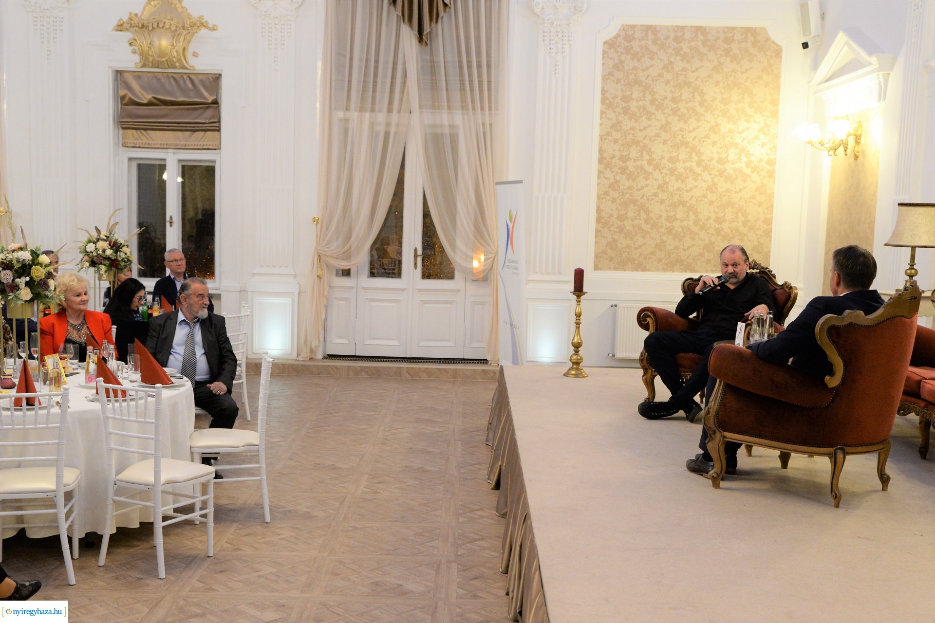 Thuróczy Szabolcs talkshow-ja