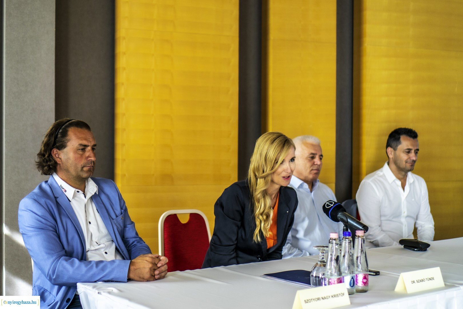 TIMPEX Fedeles lovarda átadása