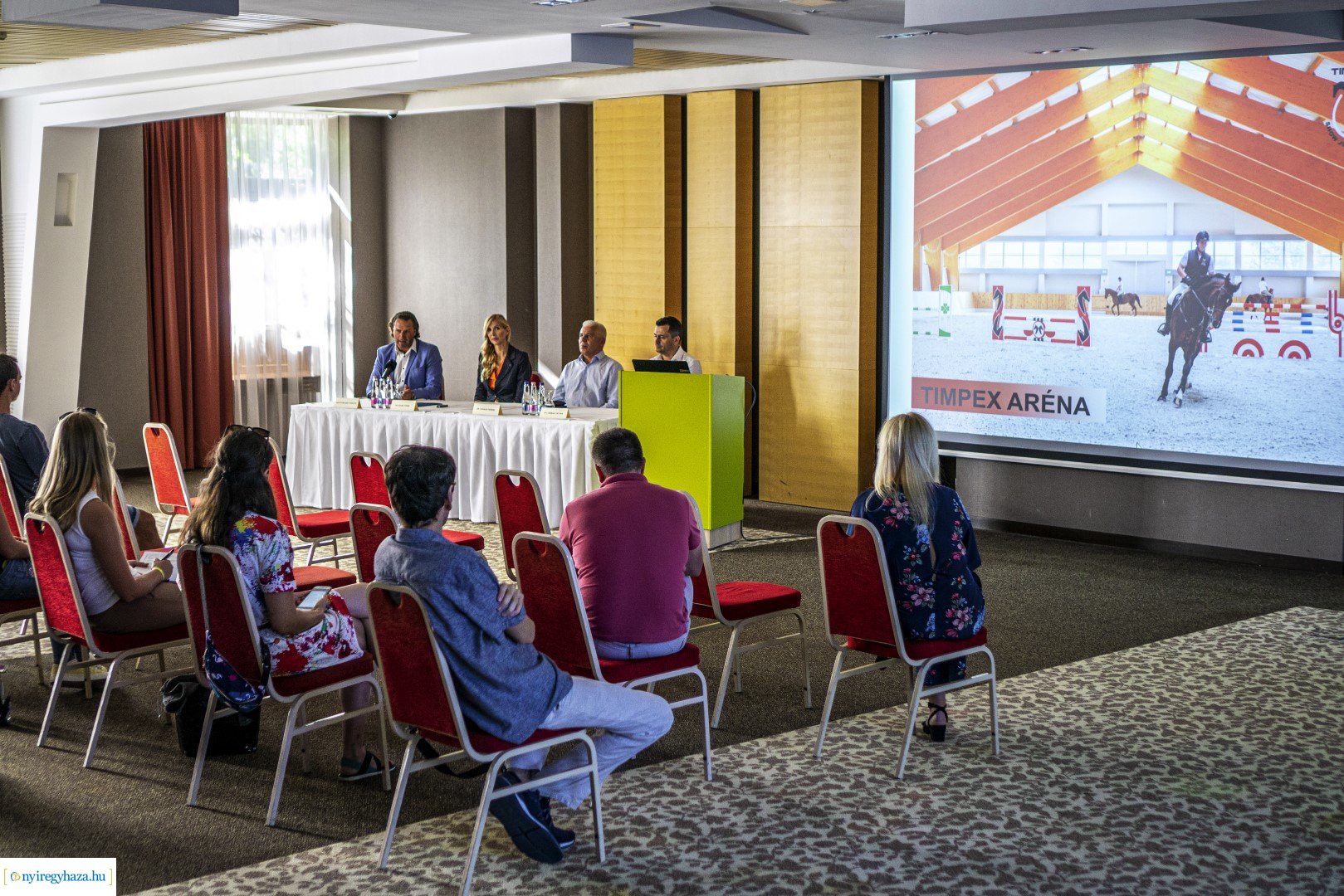 TIMPEX Fedeles lovarda átadása