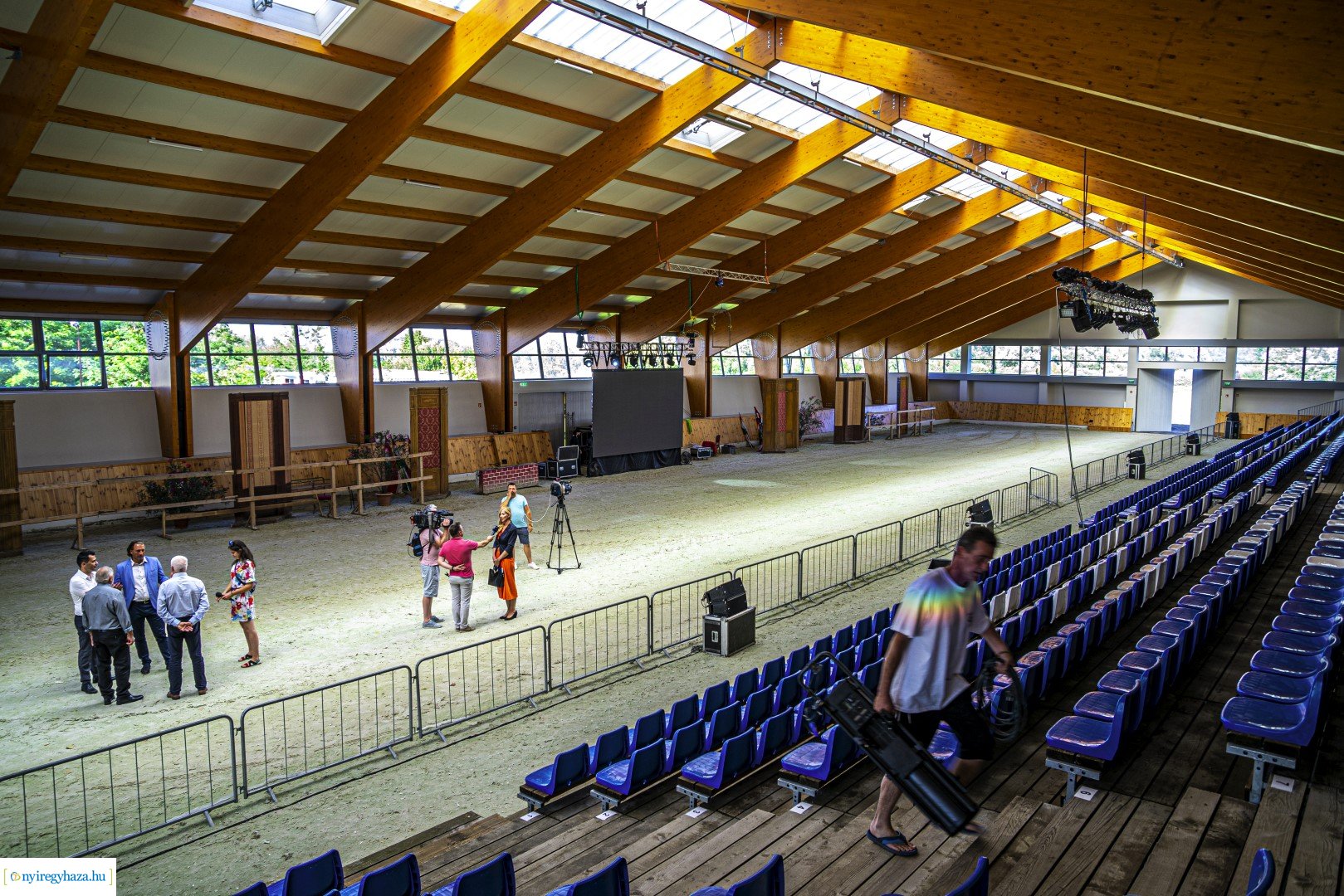 TIMPEX Fedeles lovarda átadása