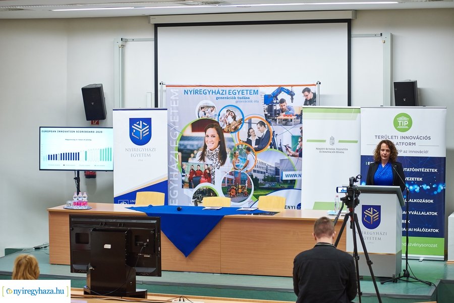 TIP aláírás az egyetemen