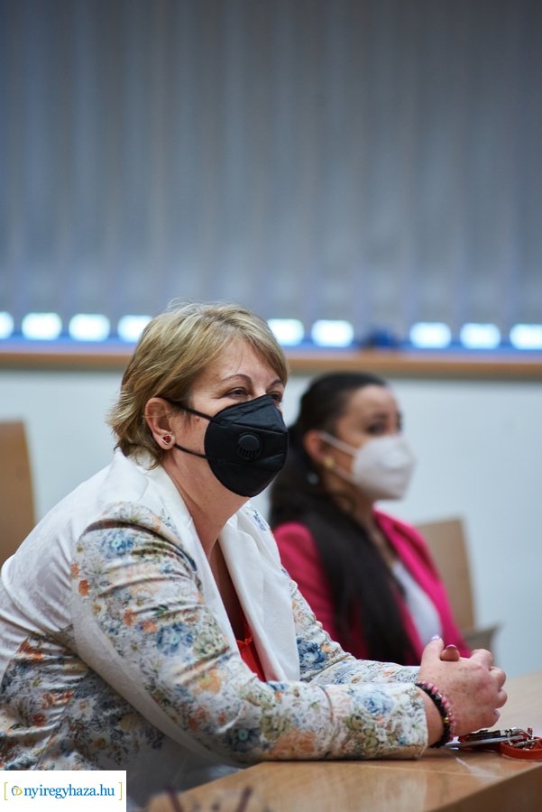 TIP aláírás az egyetemen