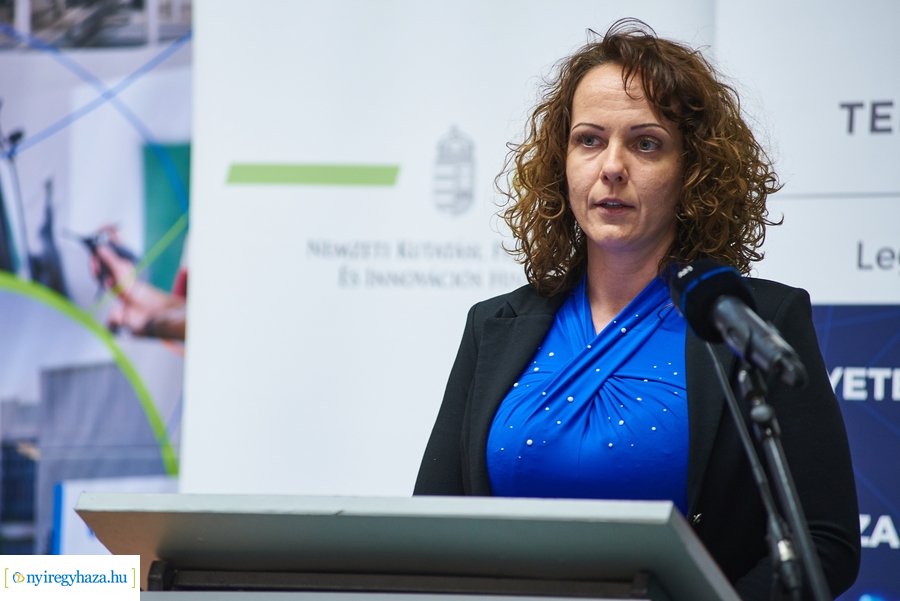 TIP aláírás az egyetemen