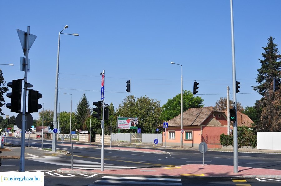 Tiszavasvári - Derkovits utca csomópont átadó