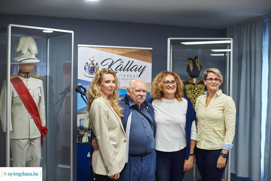 Tisztelet a Tiszteletbeli Konzuloknak