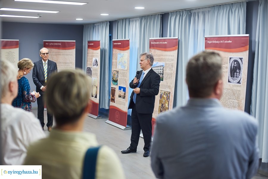 Tisztelet a Tiszteletbeli Konzuloknak