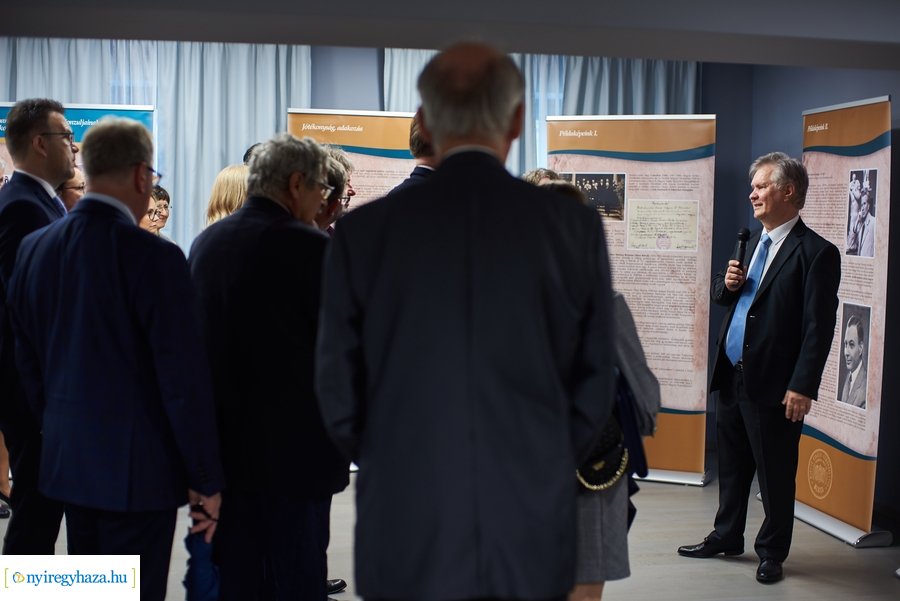 Tisztelet a Tiszteletbeli Konzuloknak