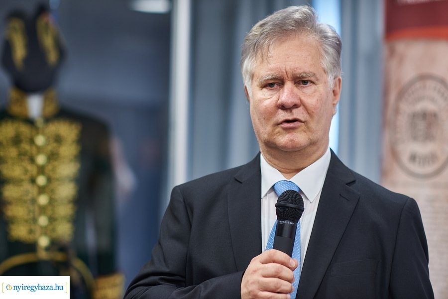 Tisztelet a Tiszteletbeli Konzuloknak