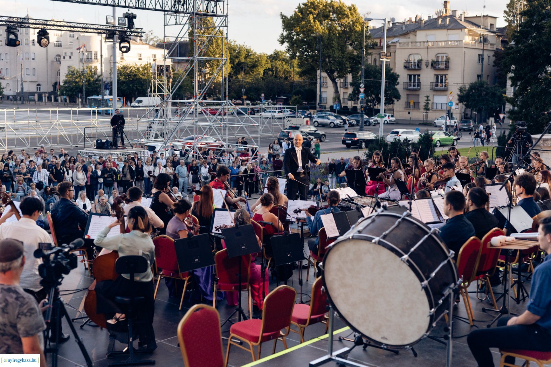 Tizenhat ország tehetségei mutatkoztak be 