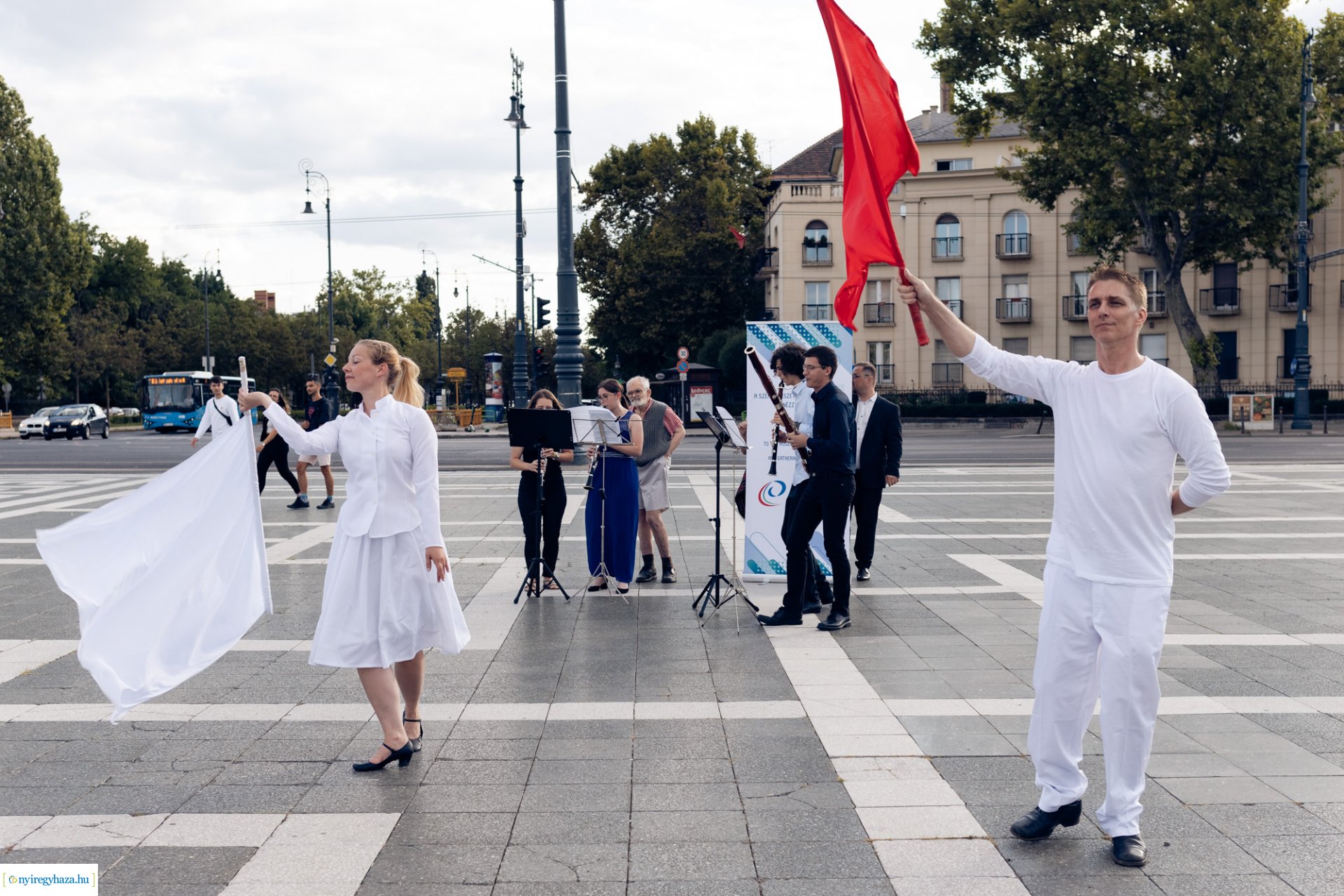 Tizenhat ország tehetségei mutatkoztak be 