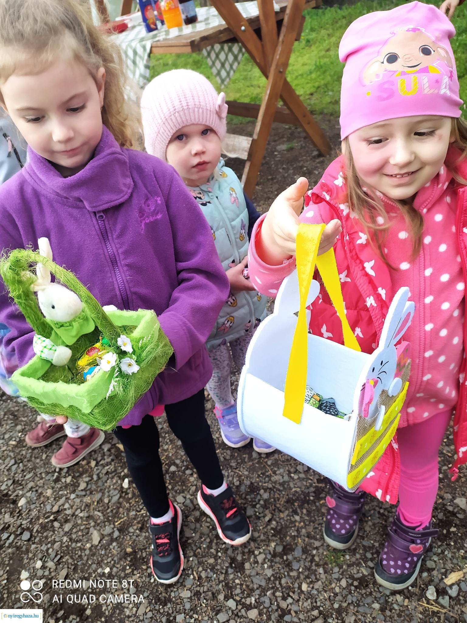 Tojásfa díszítés, nyuszisimogatás és kézműves foglalkozások az orosi húsvéti hangolódáson