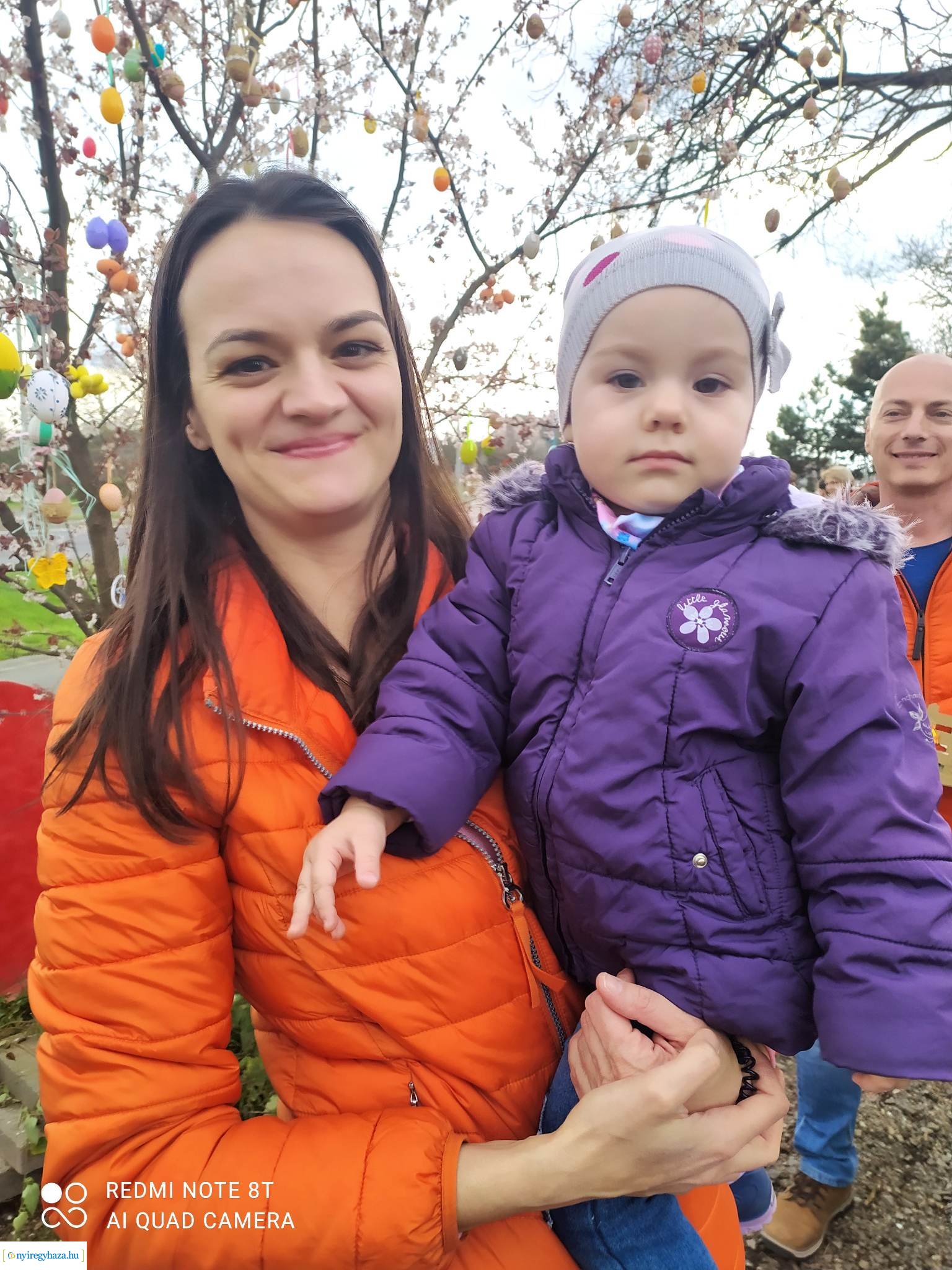 Tojásfa díszítés, nyuszisimogatás és kézműves foglalkozások az orosi húsvéti hangolódáson