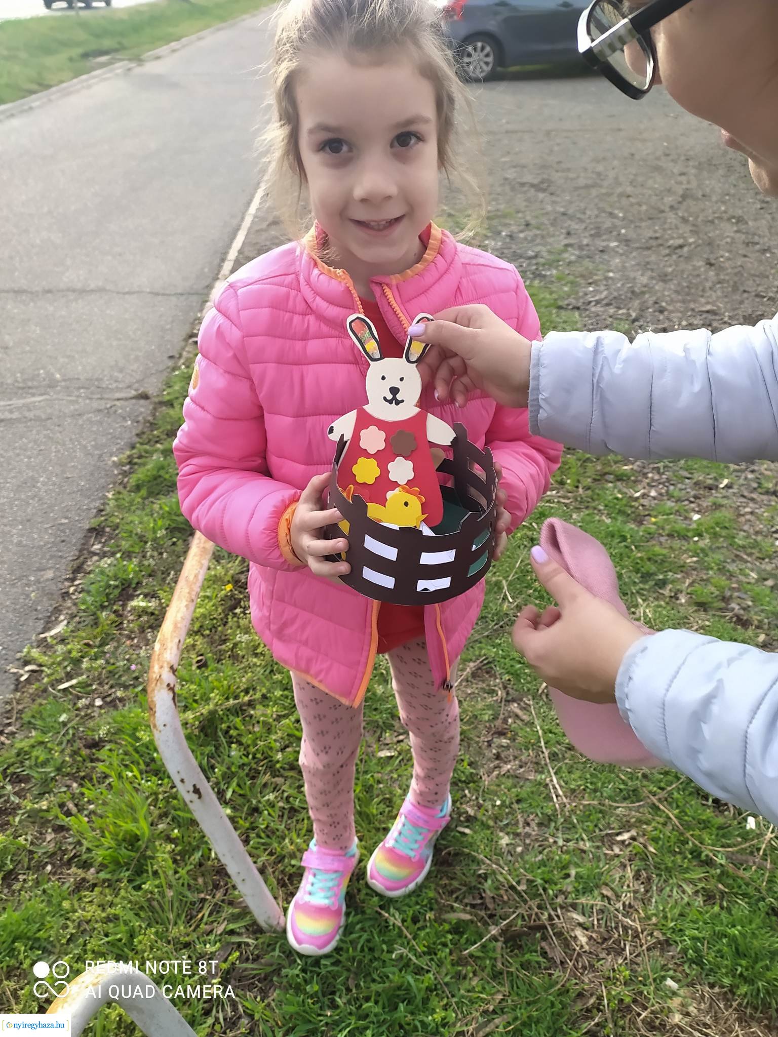 Tojásfa díszítés, nyuszisimogatás és kézműves foglalkozások az orosi húsvéti hangolódáson