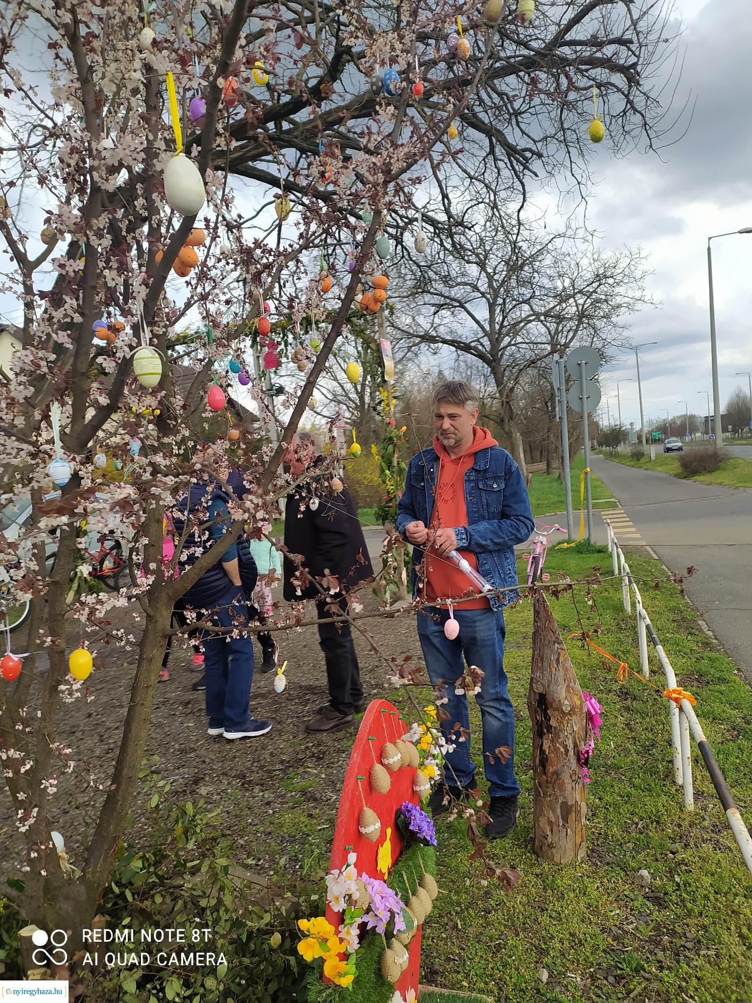 Tojásfa díszítés, nyuszisimogatás és kézműves foglalkozások az orosi húsvéti hangolódáson