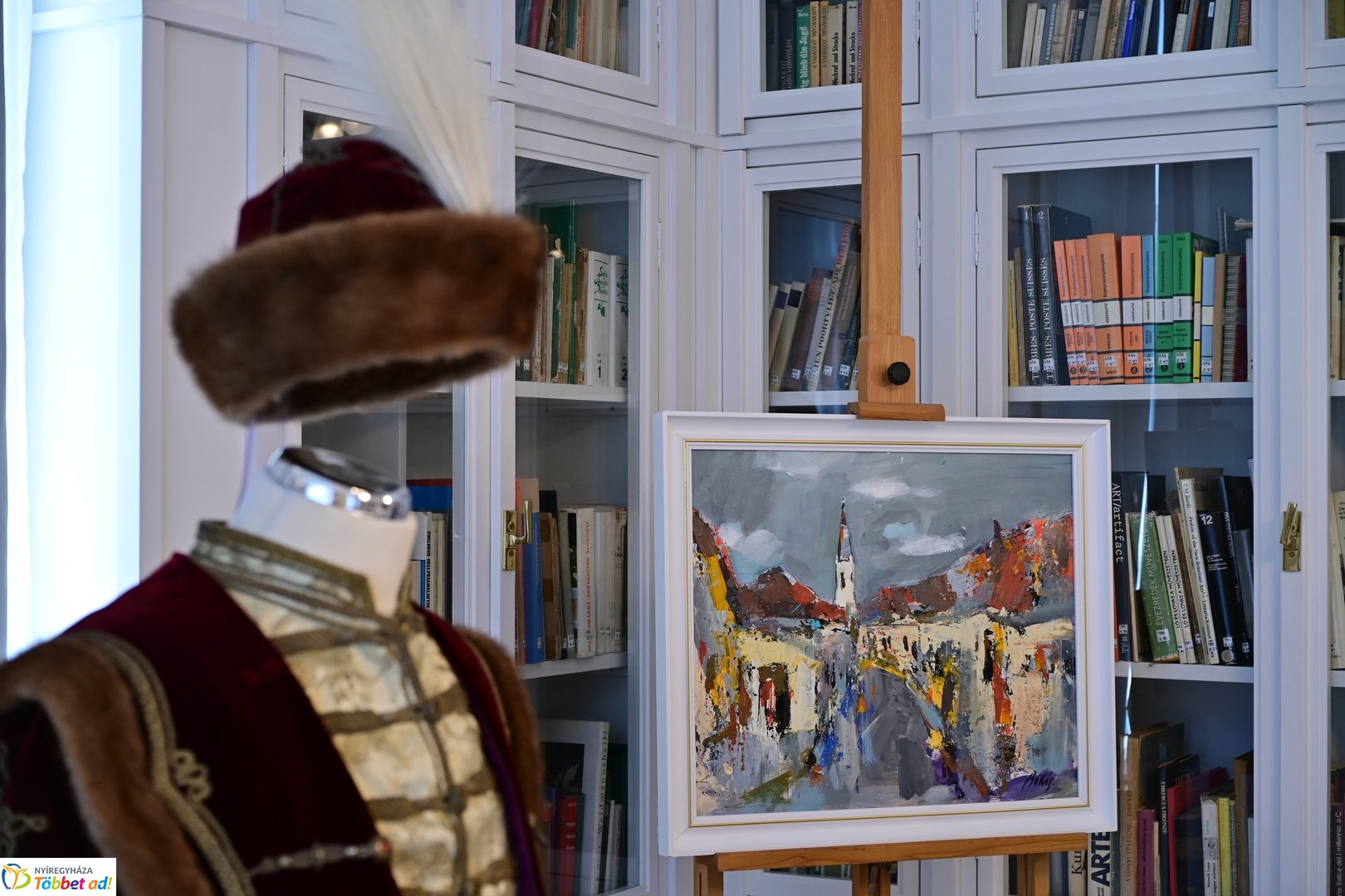 Tokaji Művésztelep kiállításának beharangozója a Kállay Házban 2025