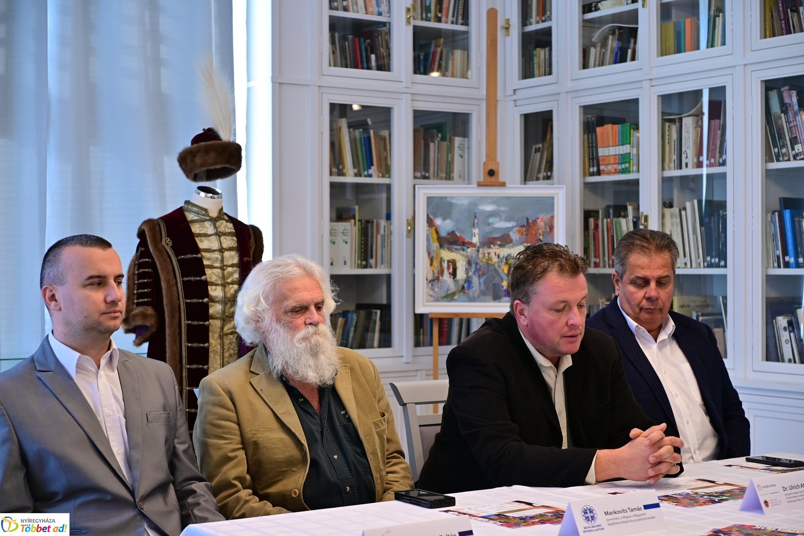 Tokaji Művésztelep kiállításának beharangozója a Kállay Házban 2025