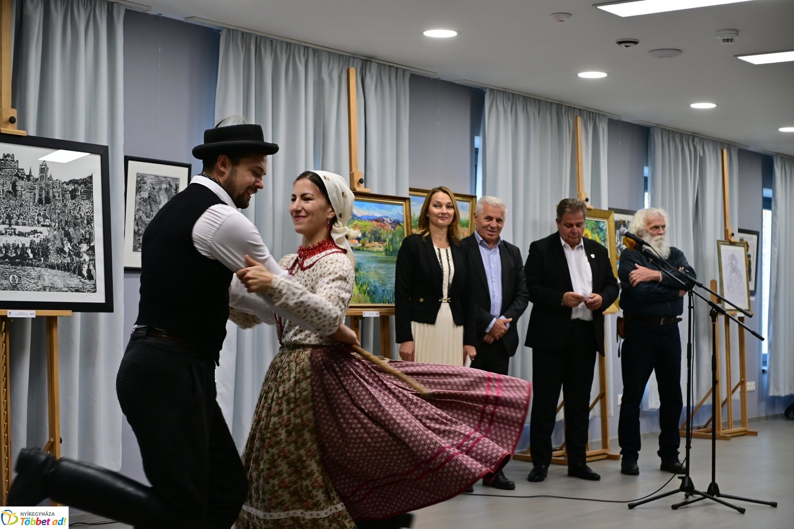 Tokaji Nemzetközi Művésztelep kiállítása a Kállay Házban