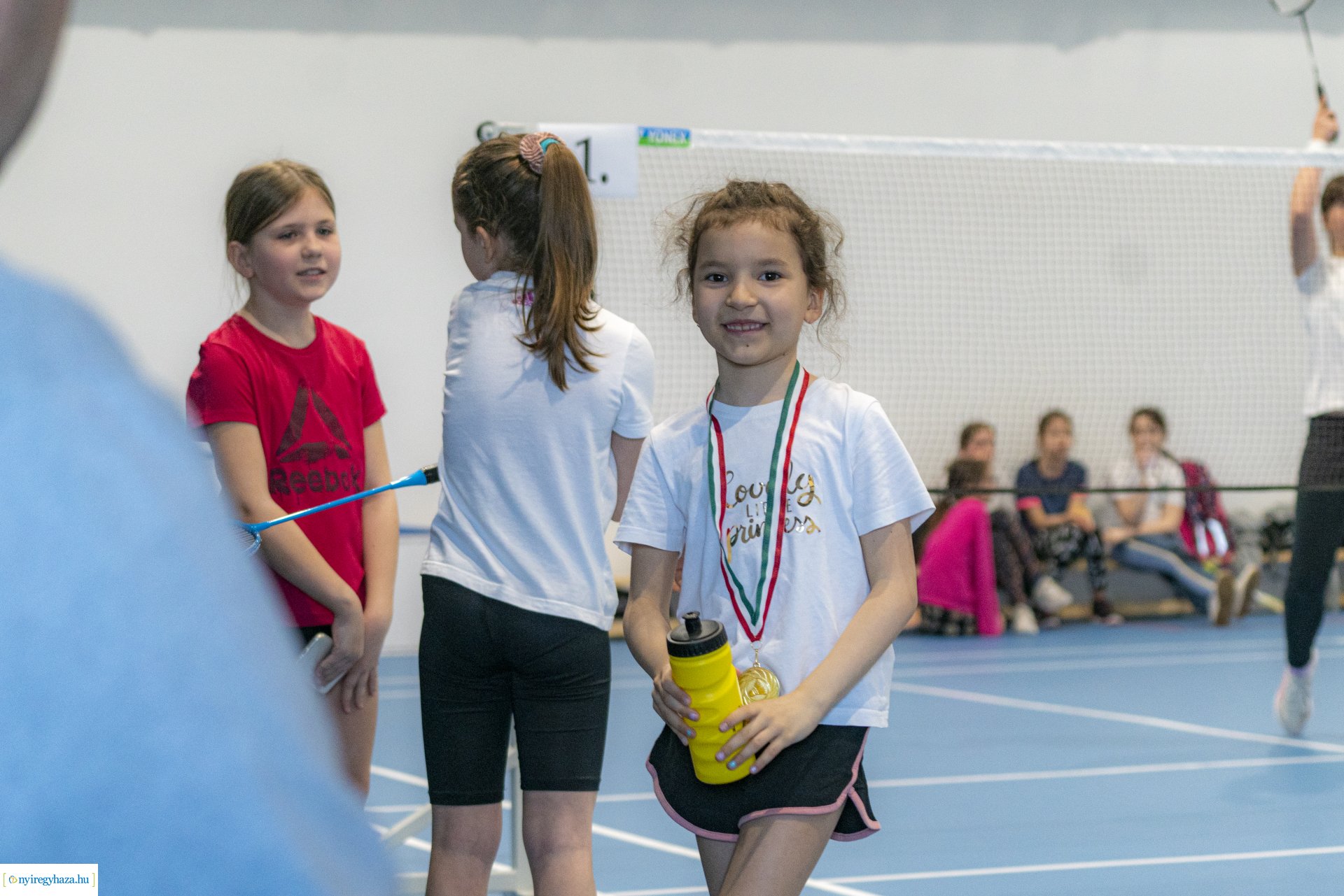 Tollaslabda Diákolimpia a Nyíregyházi Atlétikai Centrumban