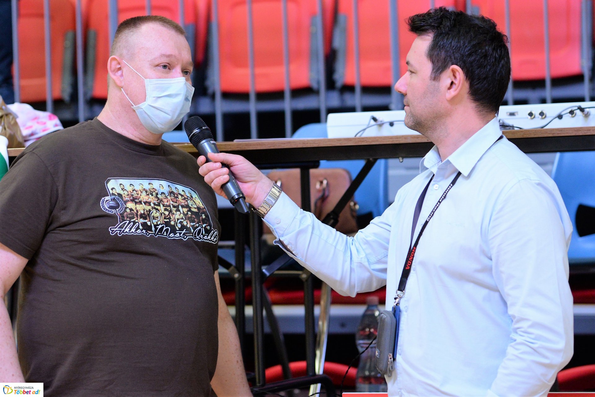 Tomek Zoliért rúgták a labdát