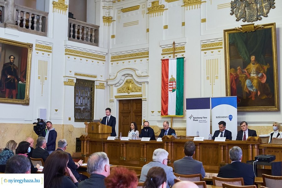 TOP Plusz tájékoztató a Megyeházán