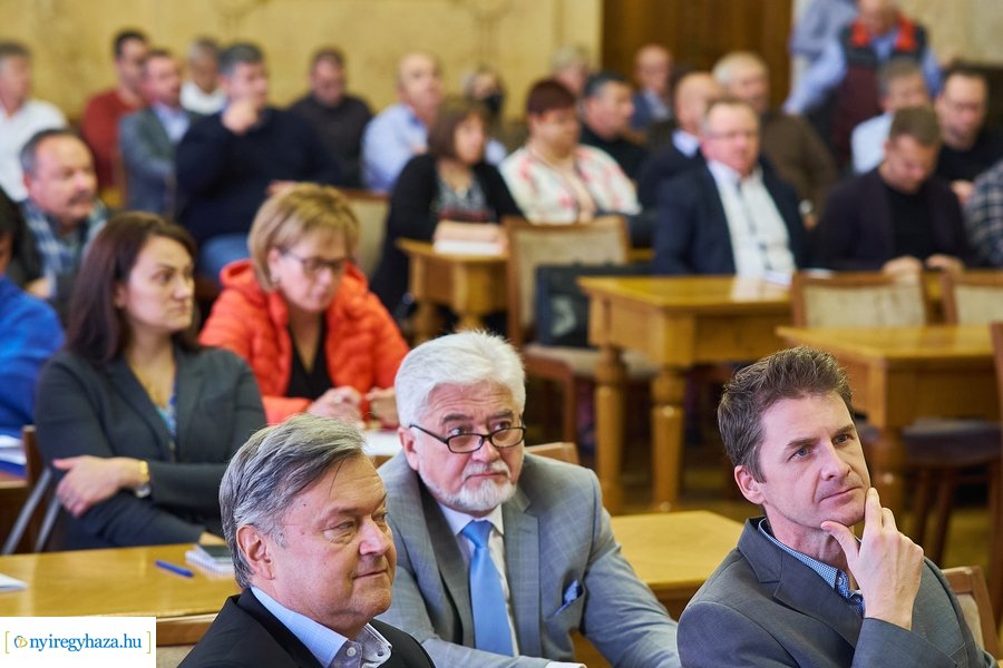 TOP Plusz tájékoztató a Megyeházán