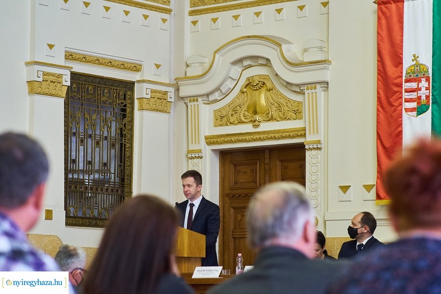 TOP Plusz tájékoztató a Megyeházán