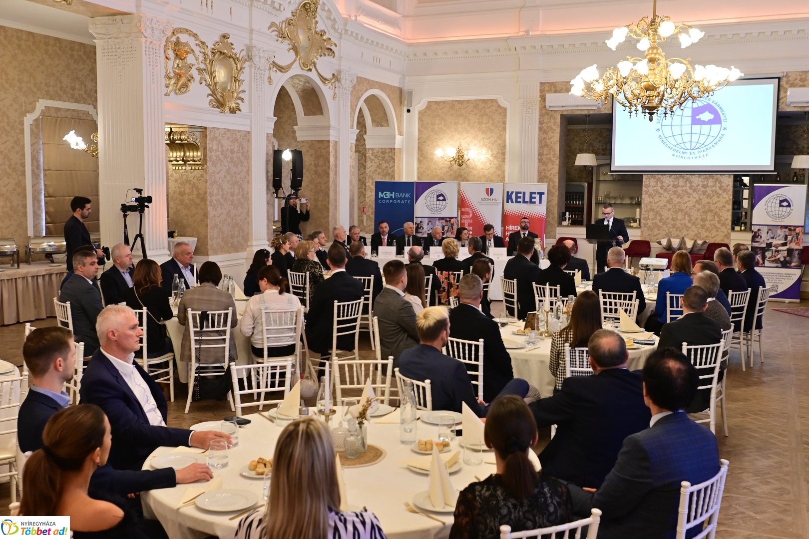 TOP100    2025 decemberében