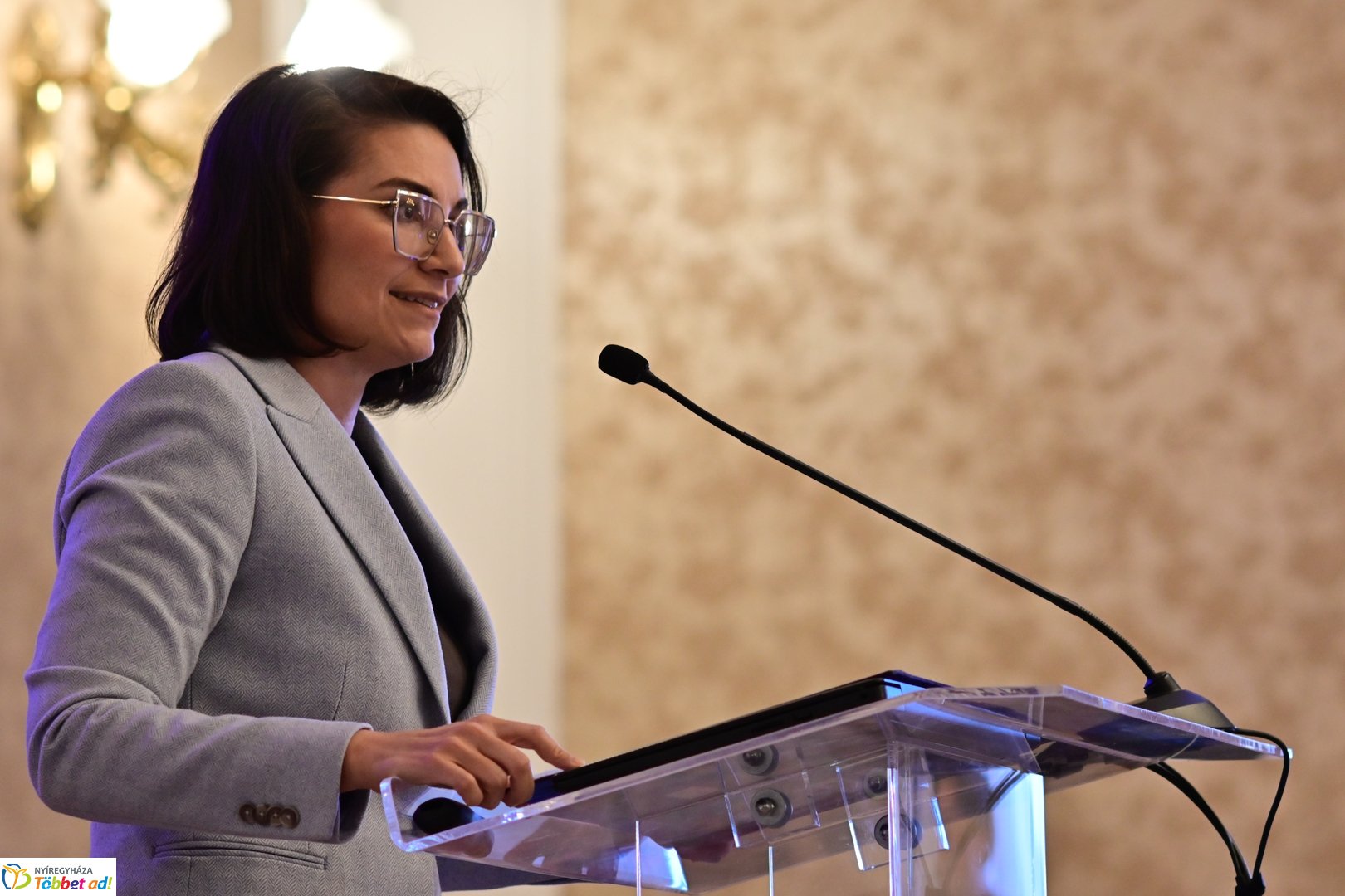 TOP100    2025 decemberében