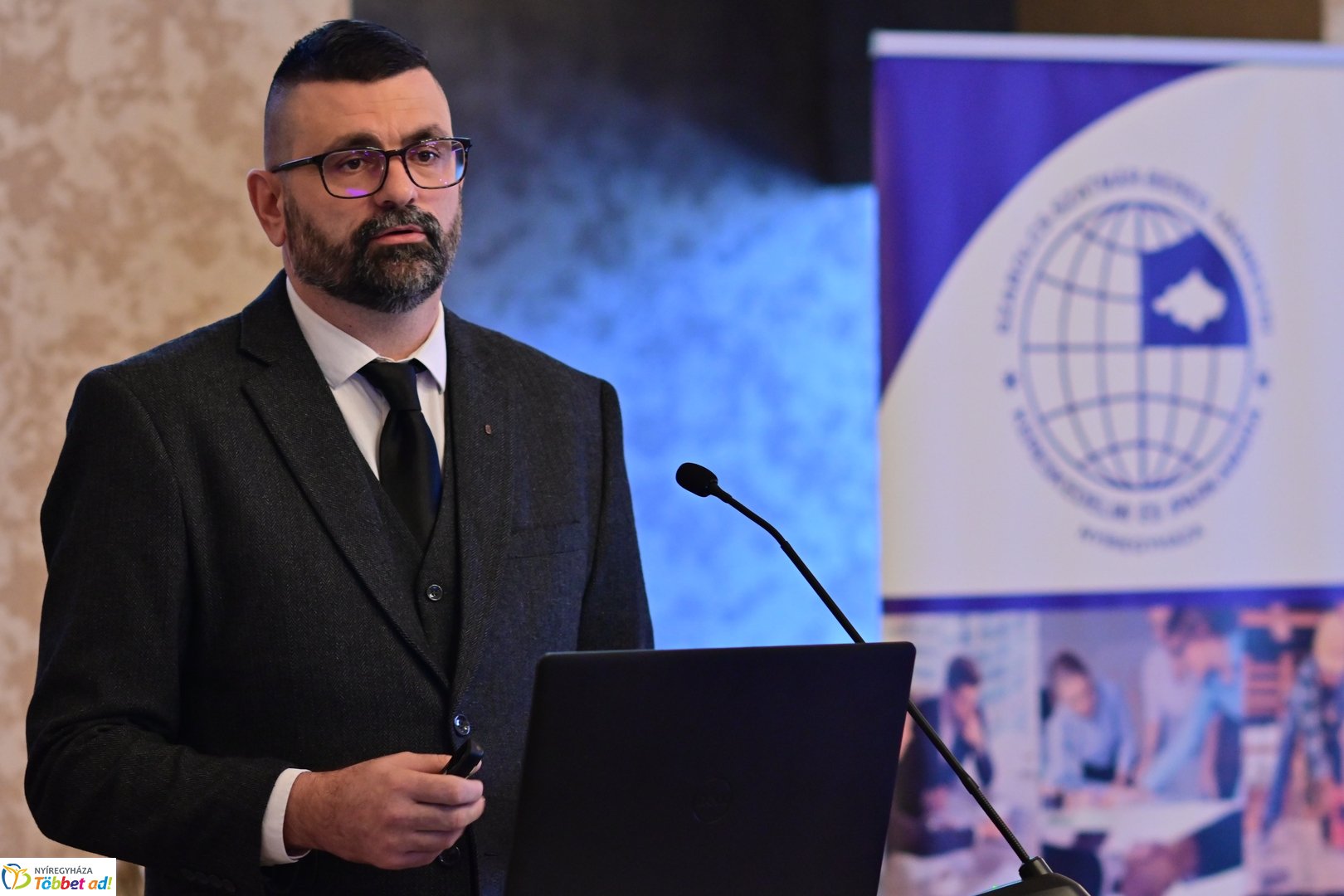 TOP100    2025 decemberében