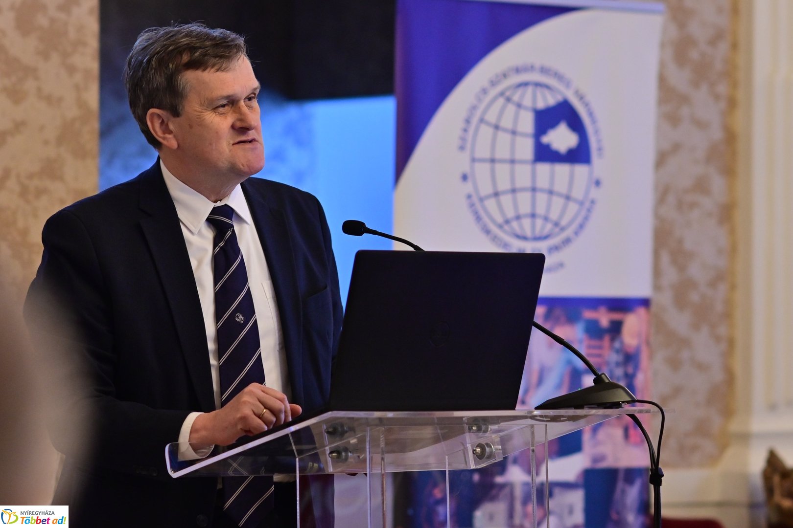 TOP100    2025 decemberében