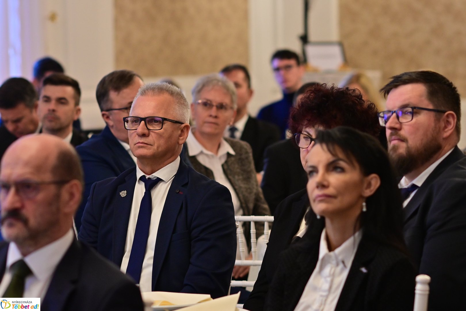 TOP100    2025 decemberében